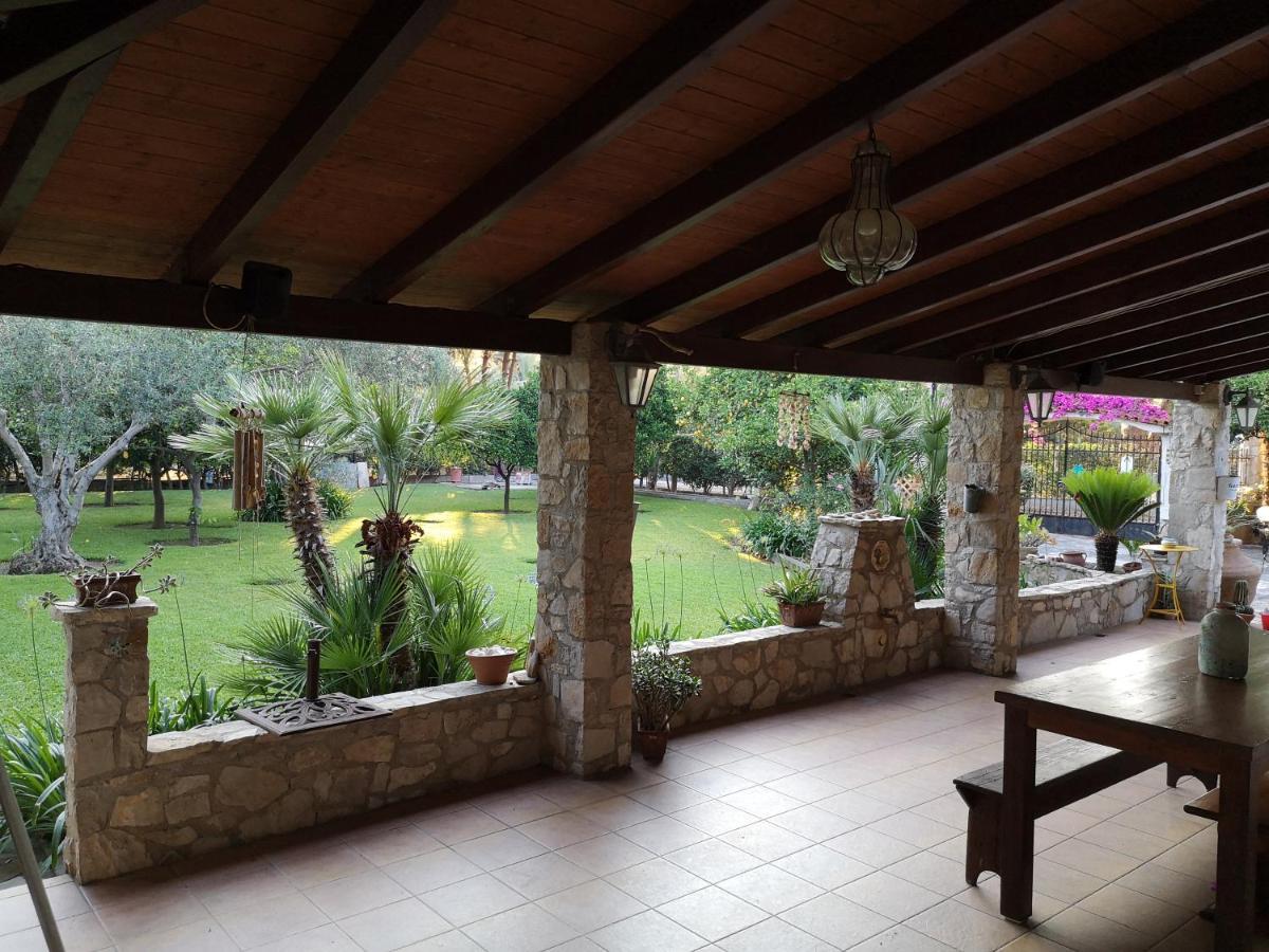 Villa Lena Entire Cottage Kalamaki  외부 사진