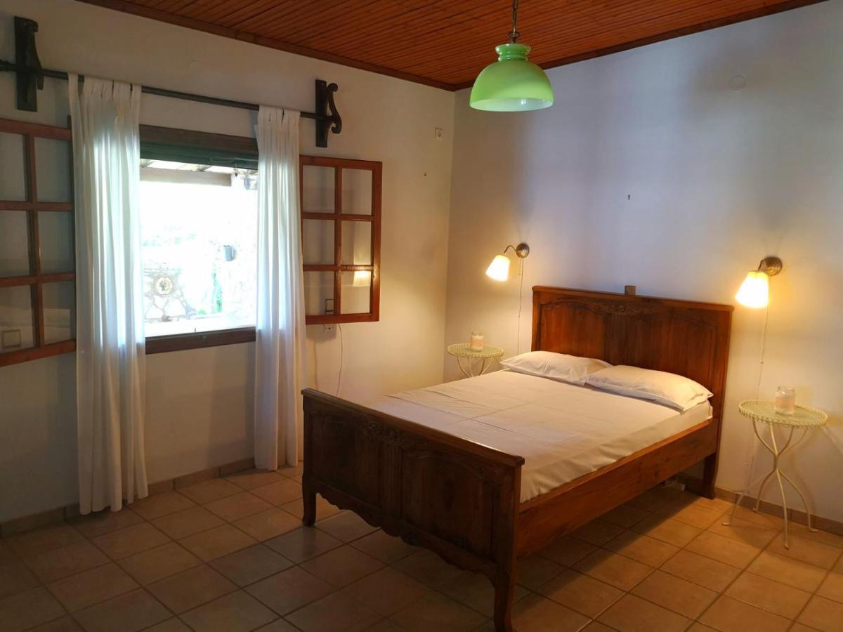 Villa Lena Entire Cottage Kalamaki  외부 사진