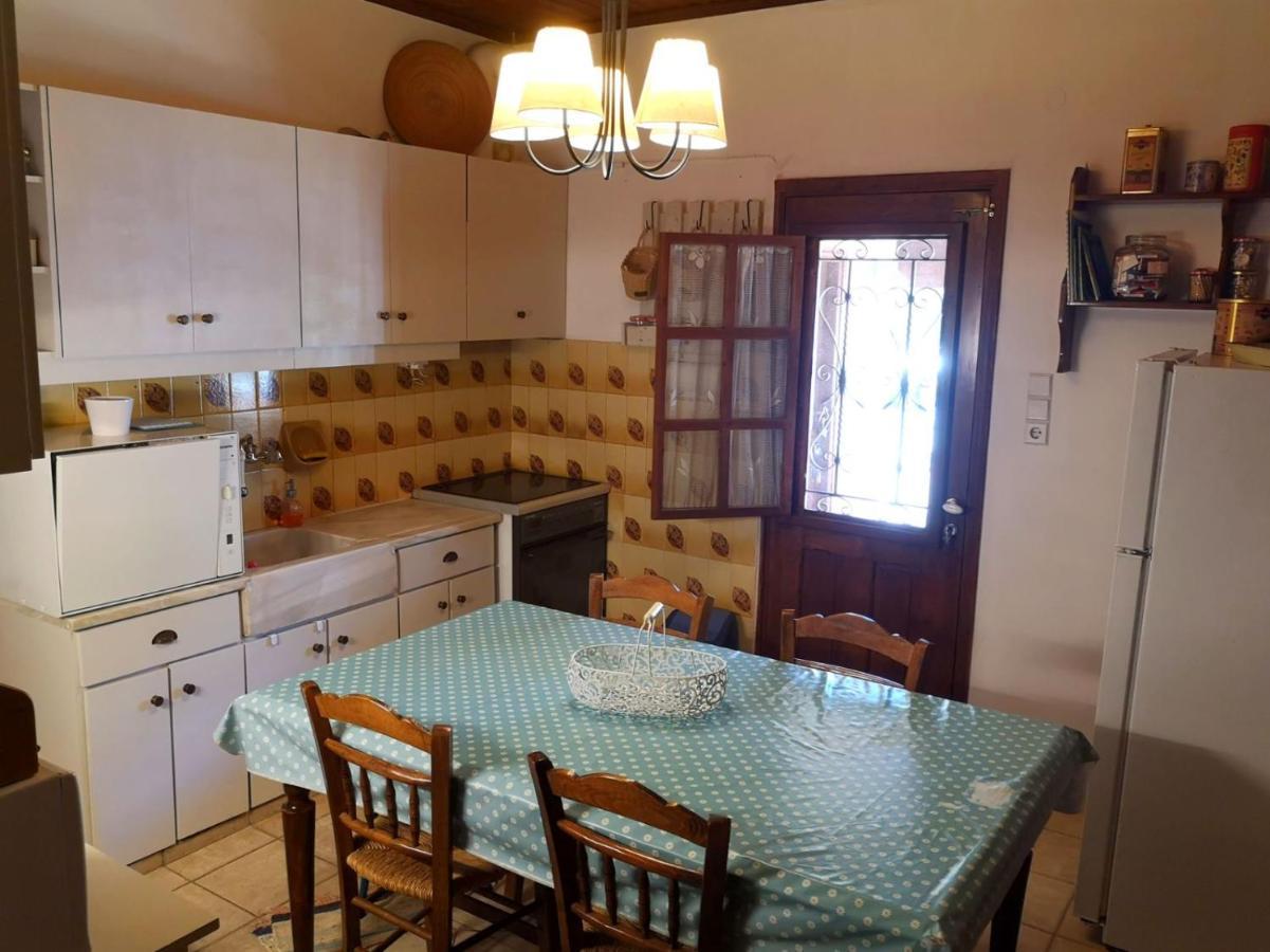 Villa Lena Entire Cottage Kalamaki  외부 사진
