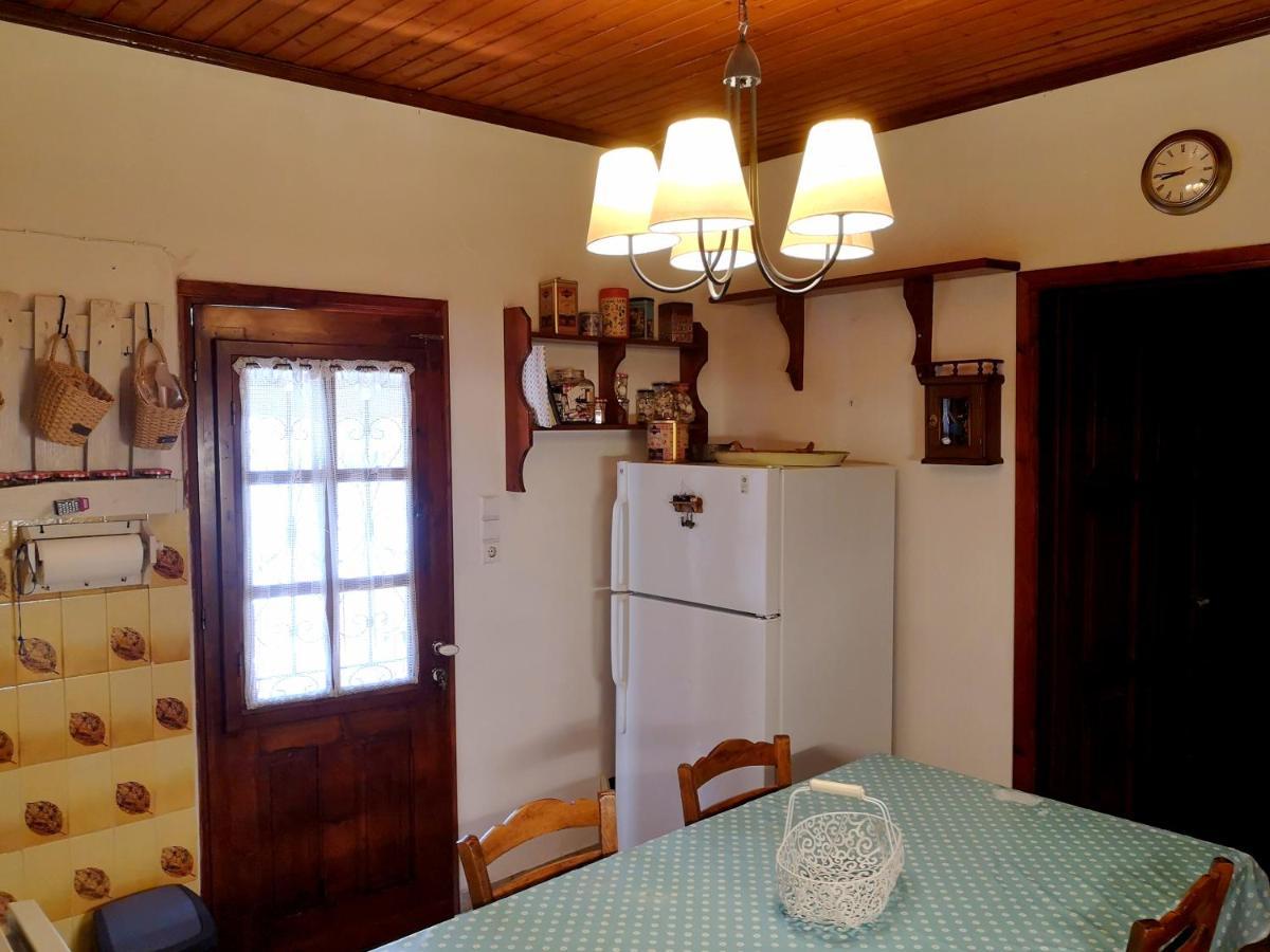 Villa Lena Entire Cottage Kalamaki  외부 사진
