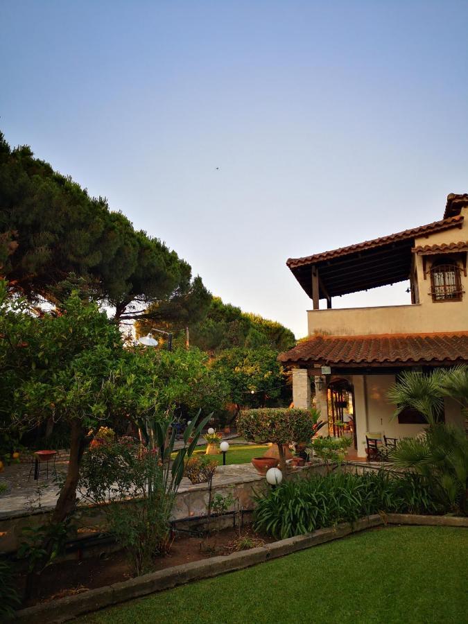 Villa Lena Entire Cottage Kalamaki  외부 사진